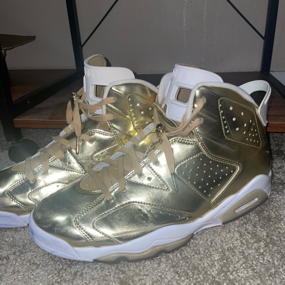 Air Jordan’s retro 6 GOLD Men’s  “pinnacle”